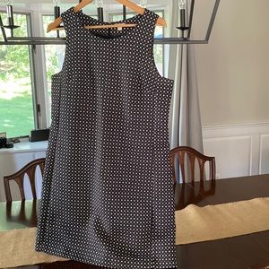 Beautiful GAP Dress!  Fully Lined!  Sharp Dress!  Dress up or Down!  Size L!